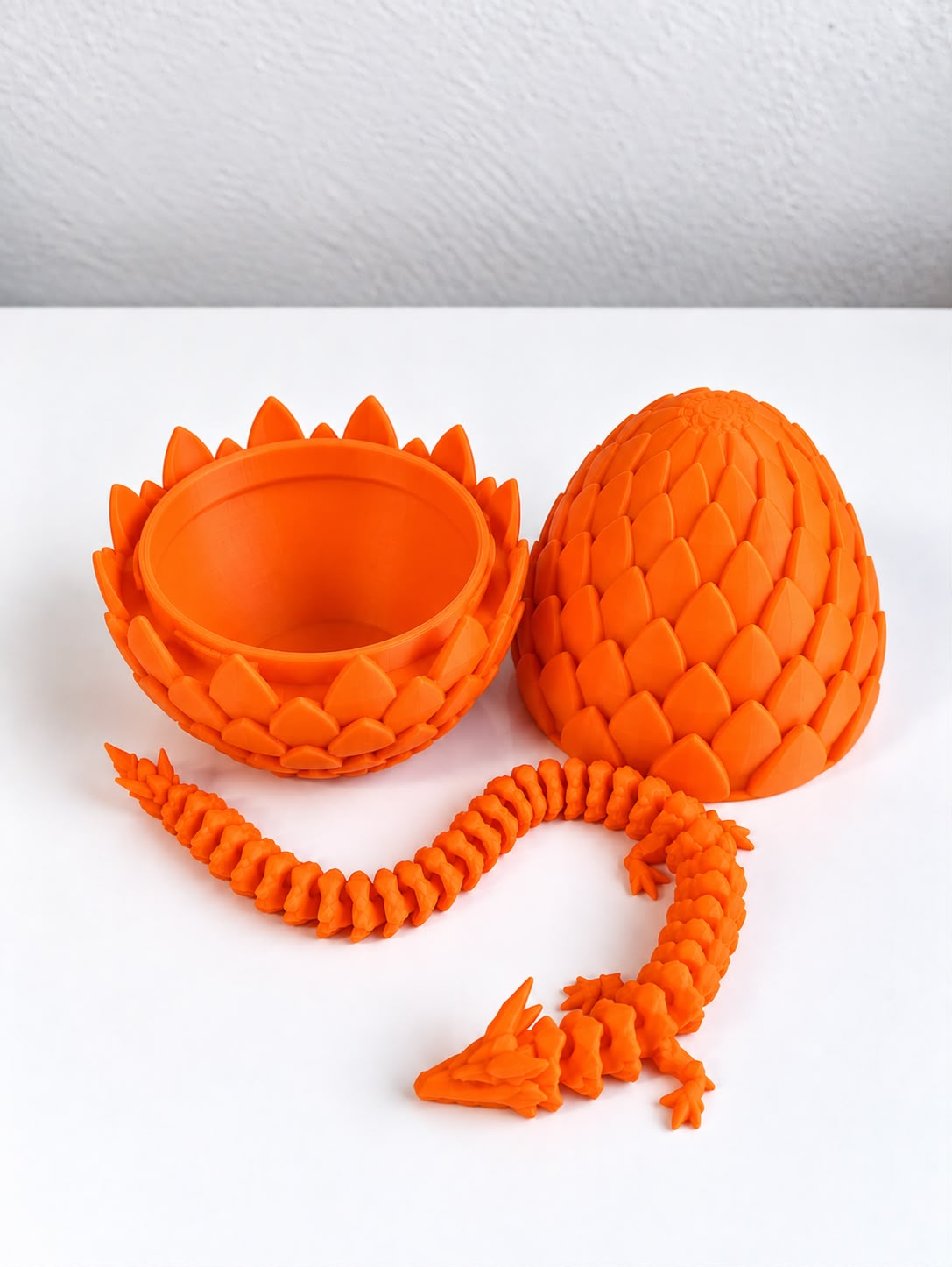 Ou Dragon Transformabil cu Dragon Articulat